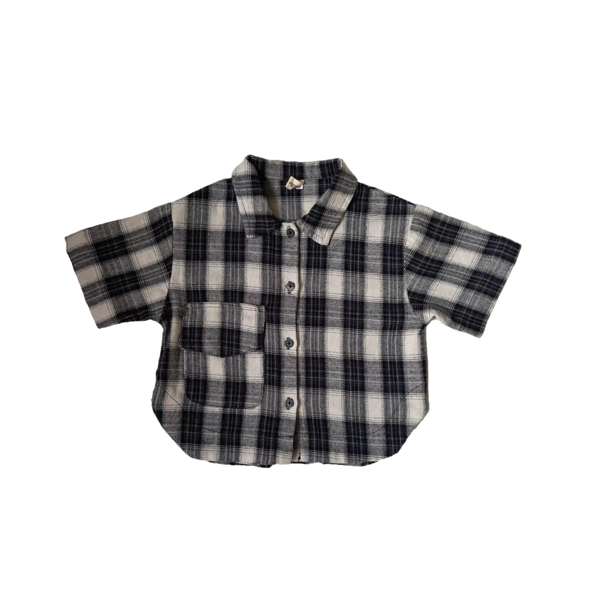 Loose soft mid sleeved checkered shirt