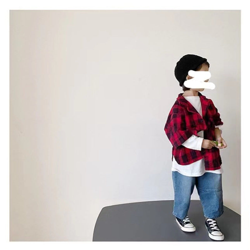 Loose soft mid sleeved checkered shirt